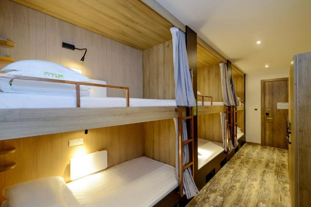 Heye International Youth Hostel Chongqing Exterior photo